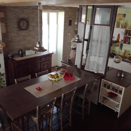 Chez Lorette Mauze-sur-le-Mignon Екстер'єр фото