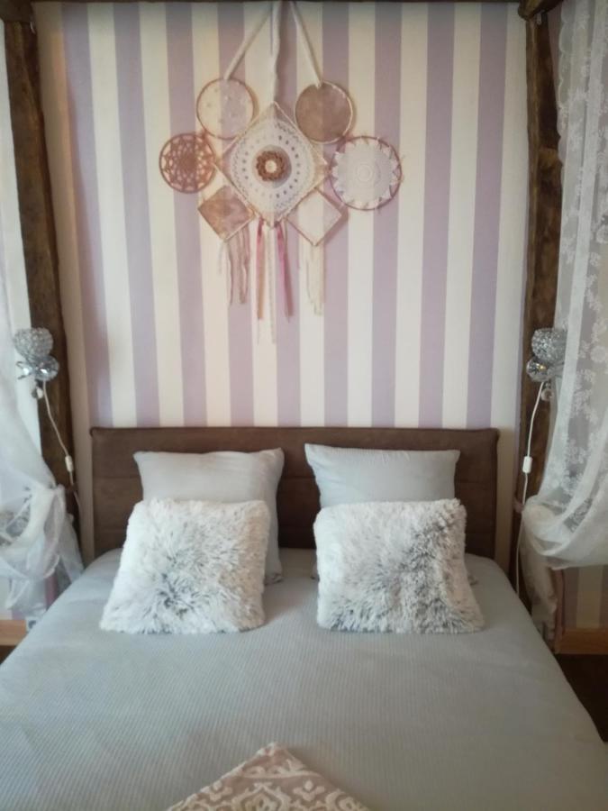 Chez Lorette Mauze-sur-le-Mignon Екстер'єр фото